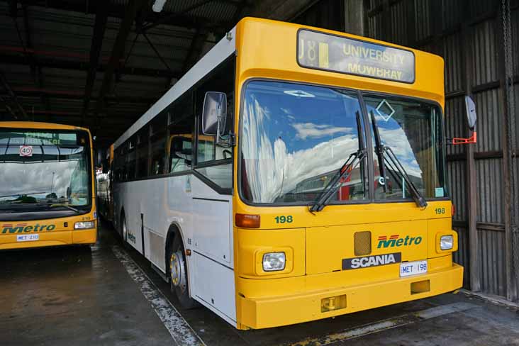 Metro Tasmania Scania N113CRB Ansair 198